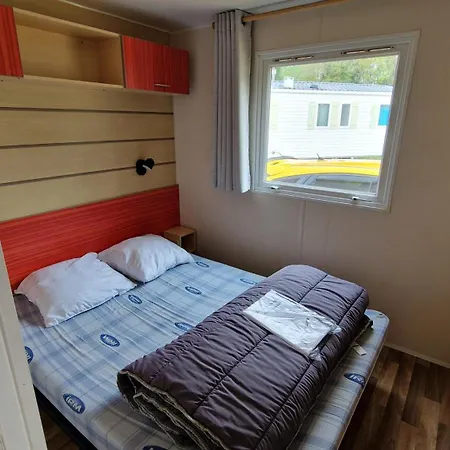 Kemp Egele Mobile-home Prox Europapark Et Rulantica